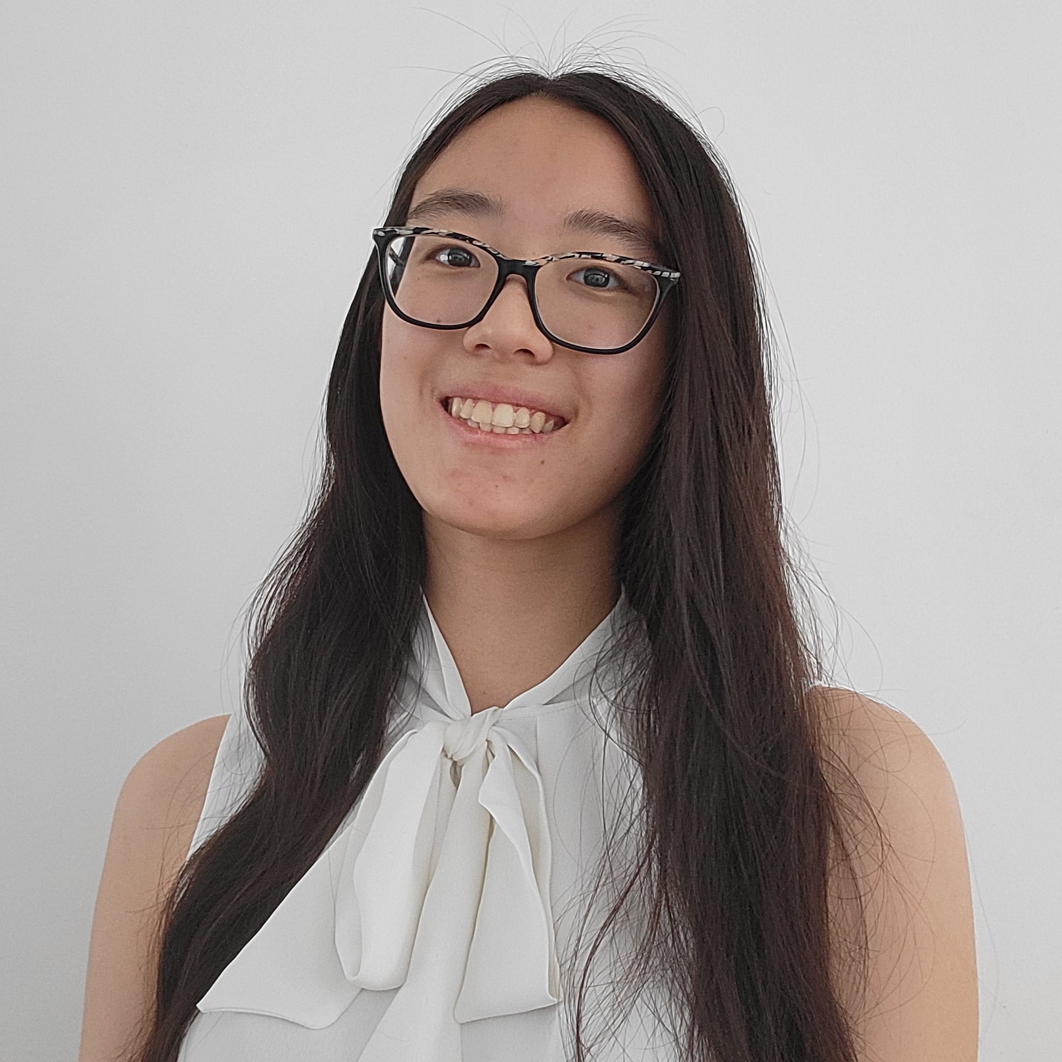 Sabrina Zhou