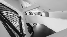 Interior 01