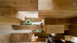 Final Wooden House, Kumamoto | photo: Iwan Baan