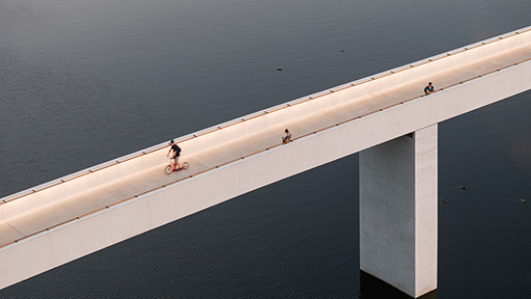 Petr Tej, Štvanická lávka bridge. Image courtesy of Alex Shoots Buildings. 
