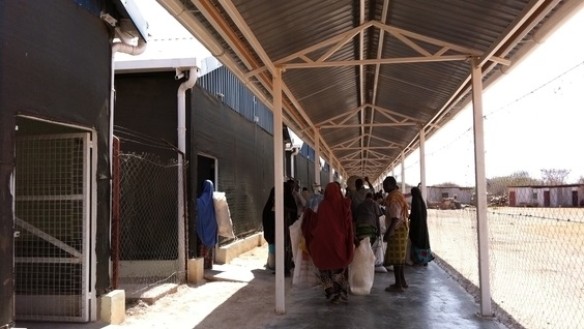 Women collecting rations, Ifo Camp, Dadaab, photo by Anooradha Iyer Siddiqi
