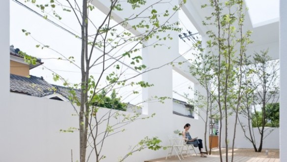House N, Oita | photo: Iwan Baan