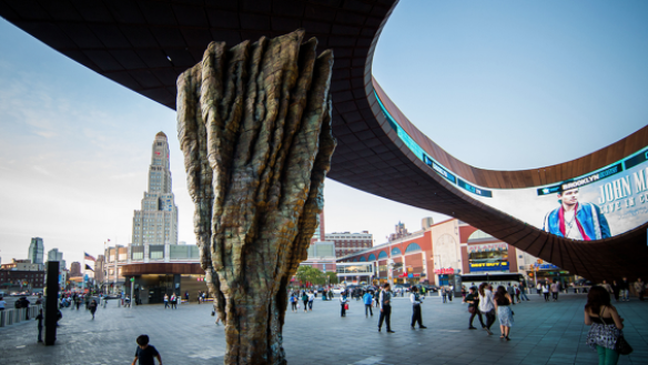 Ursula von Rydingsvard, Ona | photo by Piotr Redlinski